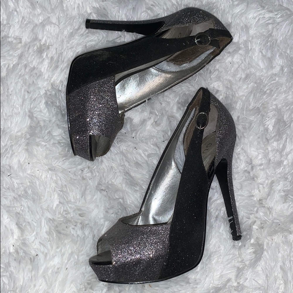 PeepToe Pumps